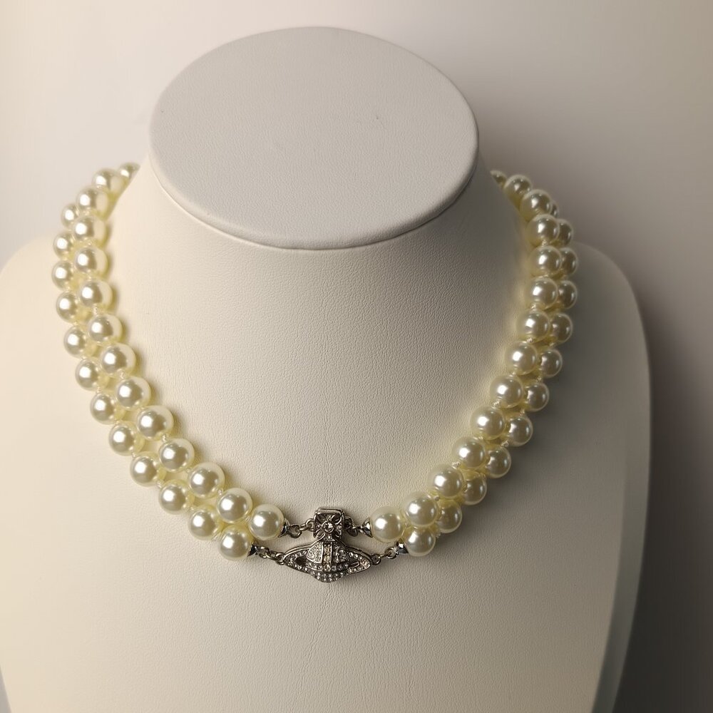 Vivienne Westwood Silver Double Layer Pearl Saturn Button Necklace
